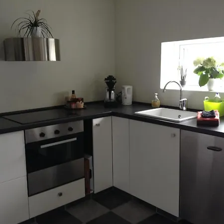 Svalegaarden * Særslev